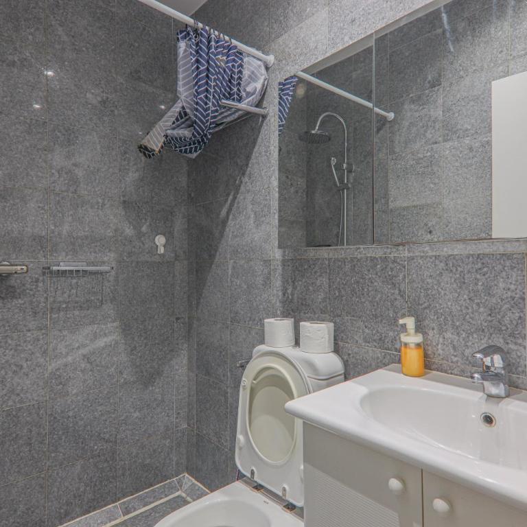 2 Bedroom Apartment-8P-Madeleine With Netflix - Appartement 2 Chambres - 13