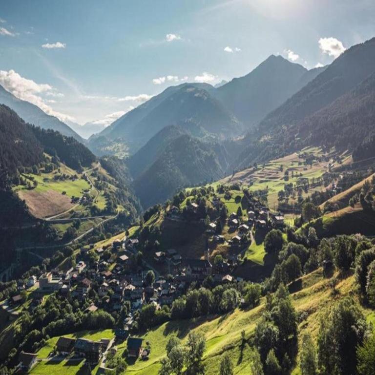 Cozy Stay near Aletsch - Two-Bedroom Holiday Home - 25