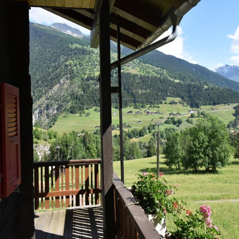 Cozy Stay near Aletsch - Two-Bedroom Holiday Home - 20