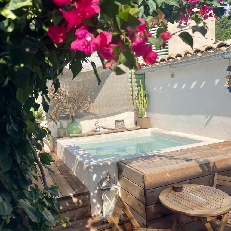 xenónas appartement avec petite piscine privée - Studio with Pool View - 2