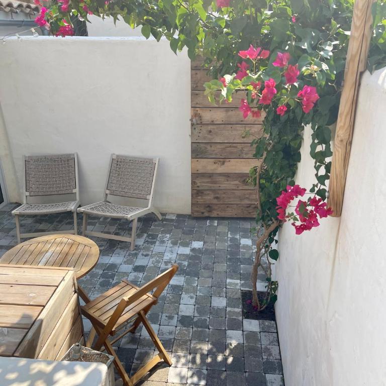 xenónas appartement avec petite piscine privée - Studio with Pool View - 1