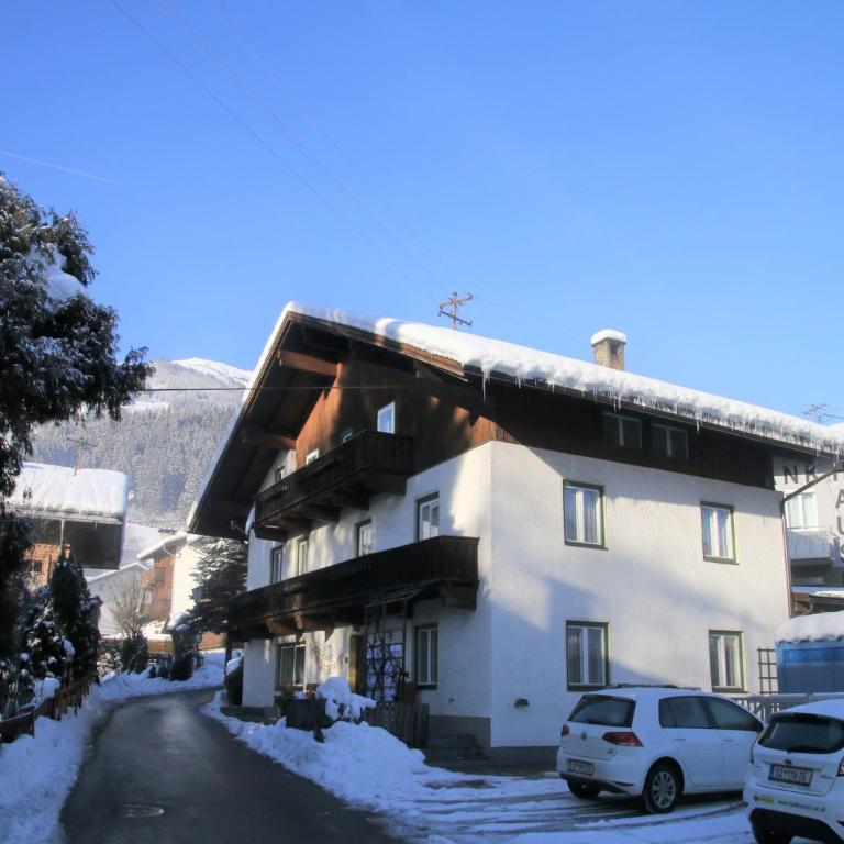 holiday home Bergheim, Fügen - Ferienhaus mit 6 Schlafzimmern - 1
