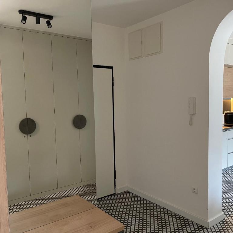 Amigi Central - One-Bedroom Apartment - 19