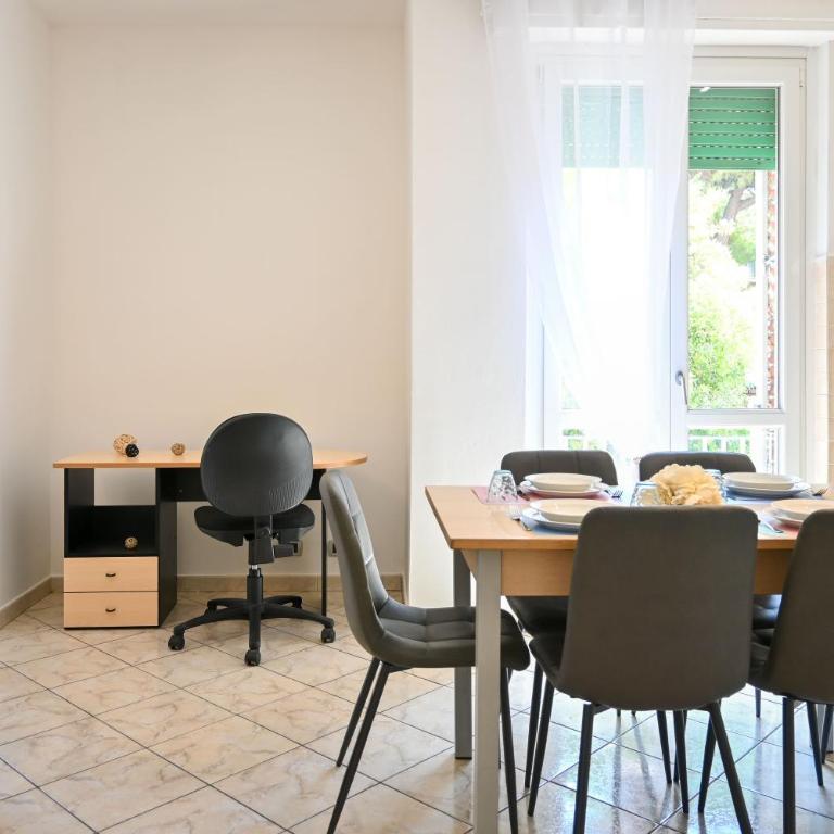 InnPisaRentals - Urban Style Pisa Flat - Two-Bedroom Apartment - 8