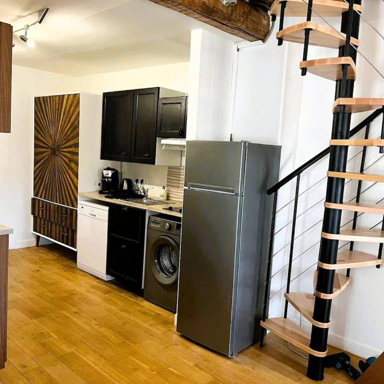 Duplex de charme intramuros climatisé - Two-Bedroom Apartment - 12