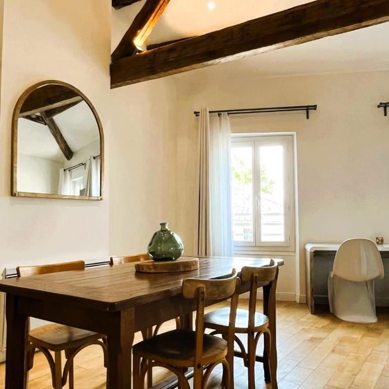 Duplex de charme intramuros climatisé - Two-Bedroom Apartment - 25