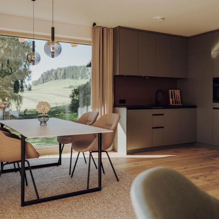 sona Suites Allgäu - Suite Einklang - Sauna & Alpenblick - Suite mit Bergblick - 3