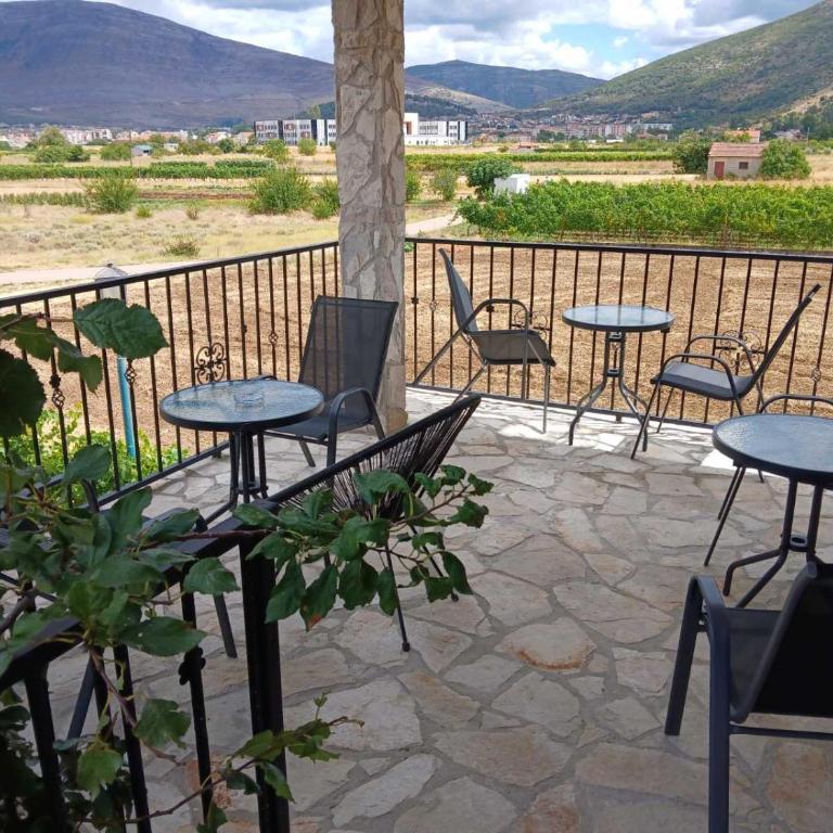 Vinarija "Đelmo" apartments - Deluks Dvokrevetna Soba sa Bračnim Krevetom/Zasebnim Krevetima i Balkonom - 5