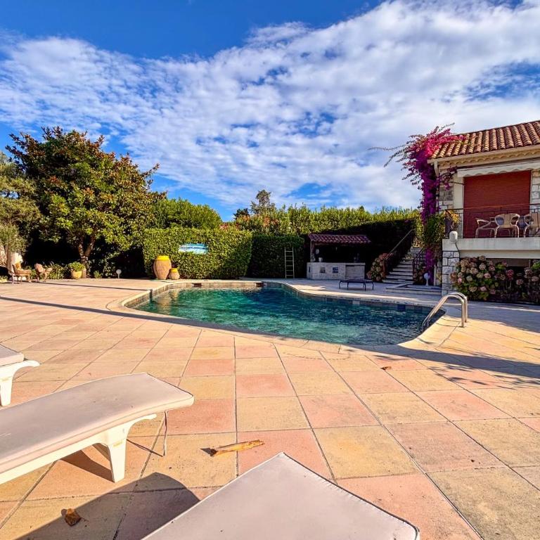 Azure Villa 14 Guests - Heart of Cap d’Antibes - Villa - 33