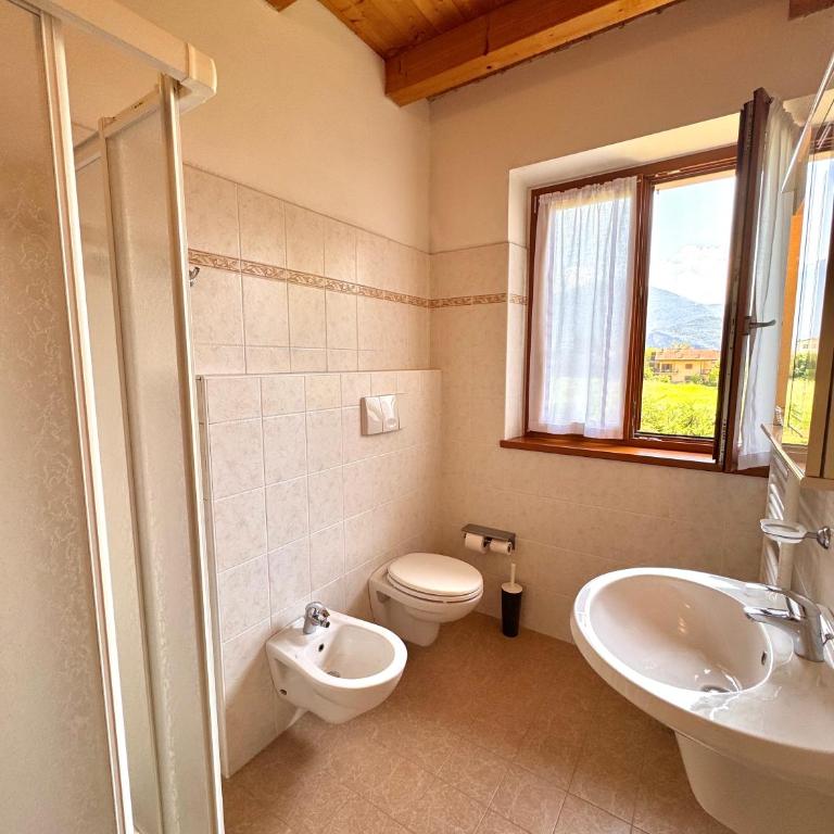 Agritur Girardelli - Camera Matrimoniale/Doppia con Letti Singoli con Balcone - 4