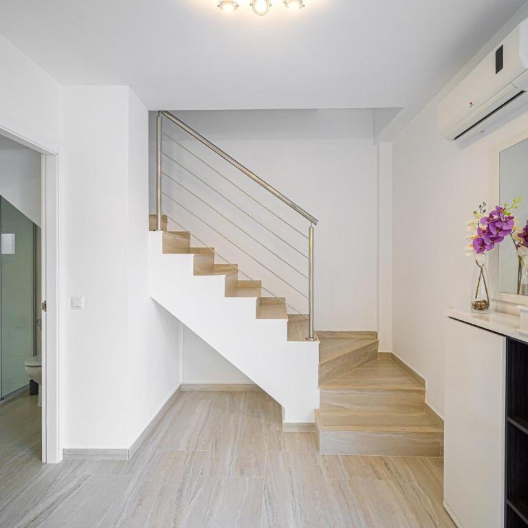 Comfort Steps from the Sea - Two-Bedroom Holiday Home - 6