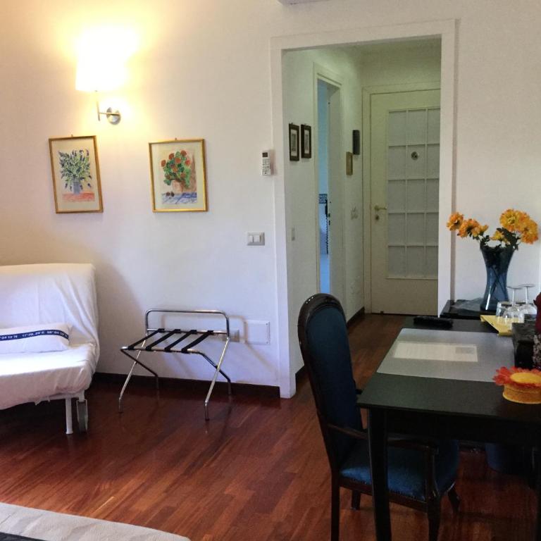 B&B Villa Di Giorgi - Double Room with Balcony and Mountain View - 8