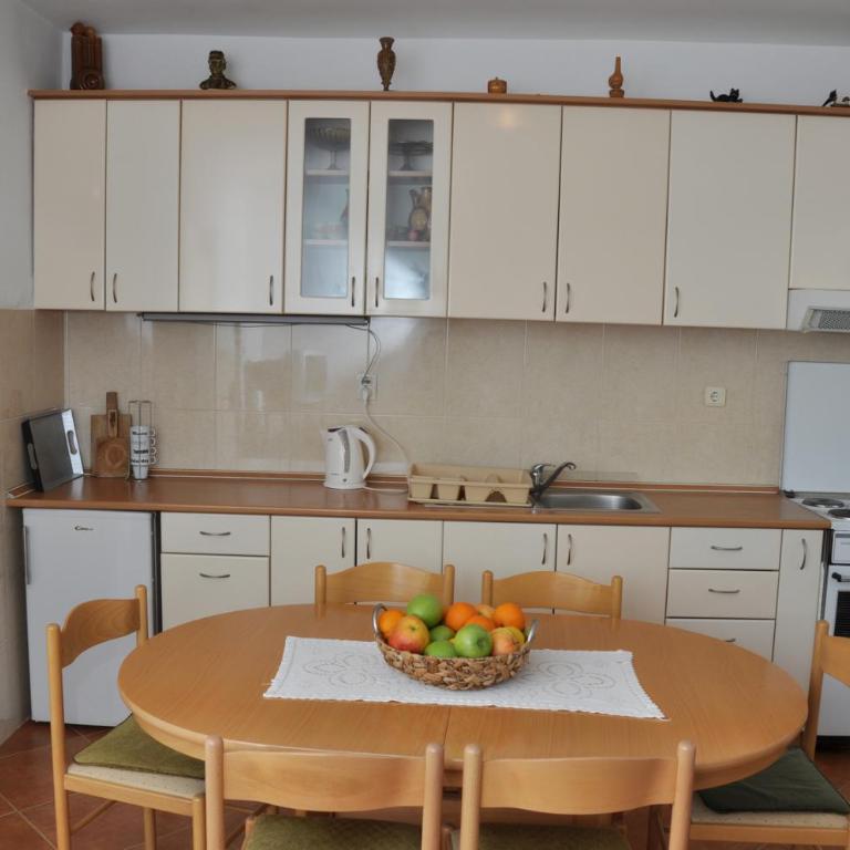 Apartments Miana - Apartman s 1 Spavaćom Sobom i Terasom - 17