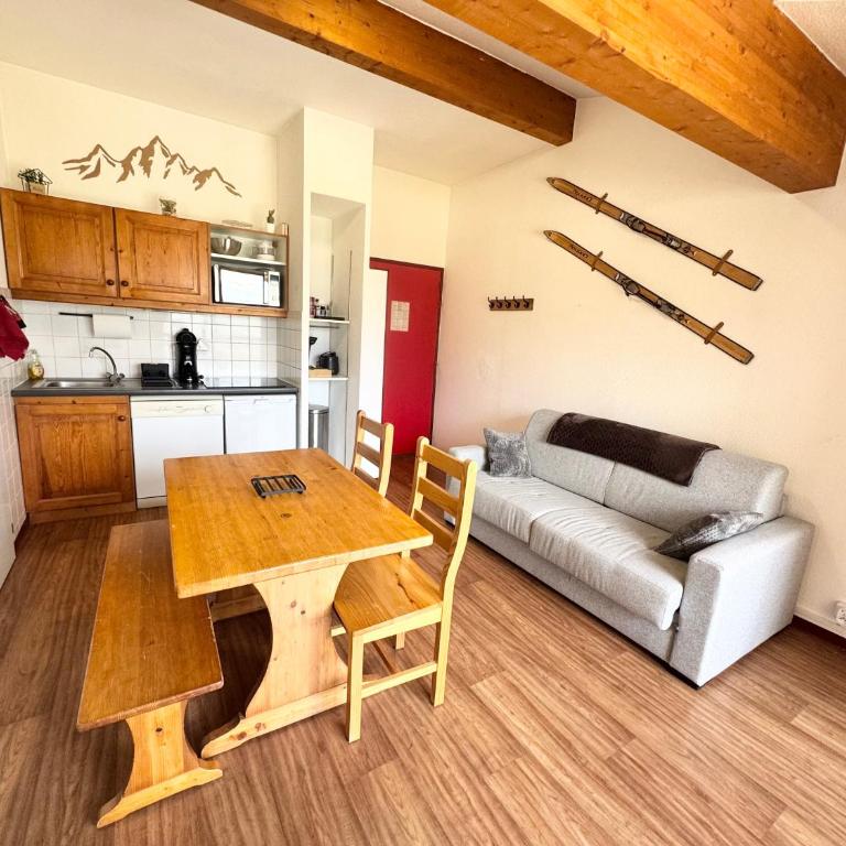 Appartement cosy 4 personnes Vue Montagne - Apartamento de 1 dormitorio - 3