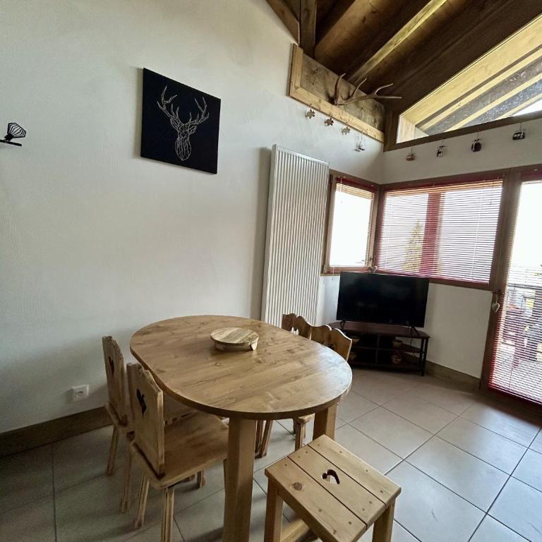 Les 7 laux immobilier chalet F - Appartement en Duplex - 3