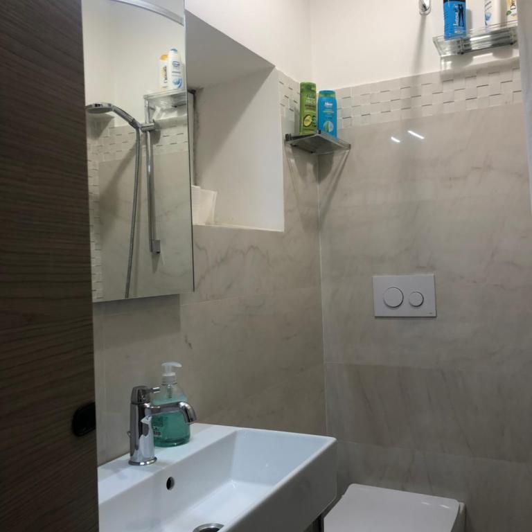 Trastevere Holiday Home - Appartamento con 1 Camera da Letto - 14