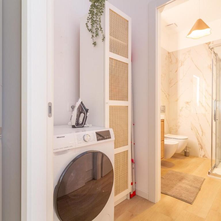 S&M APARTMENTS "Casa iago" appartamento di lusso con giardino a Monza - Studio-Apartment - 9