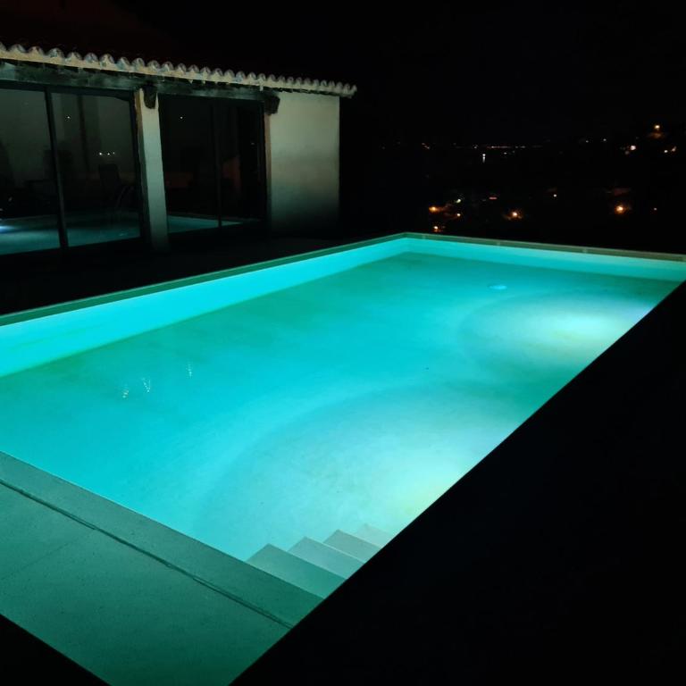 Lou Pei Magnifique vue mer Piscine chauffée 10x5m 5 ch 5sdb - Villa - 49
