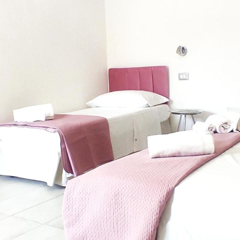 Yllen Rooms - Camera Tripla - 6