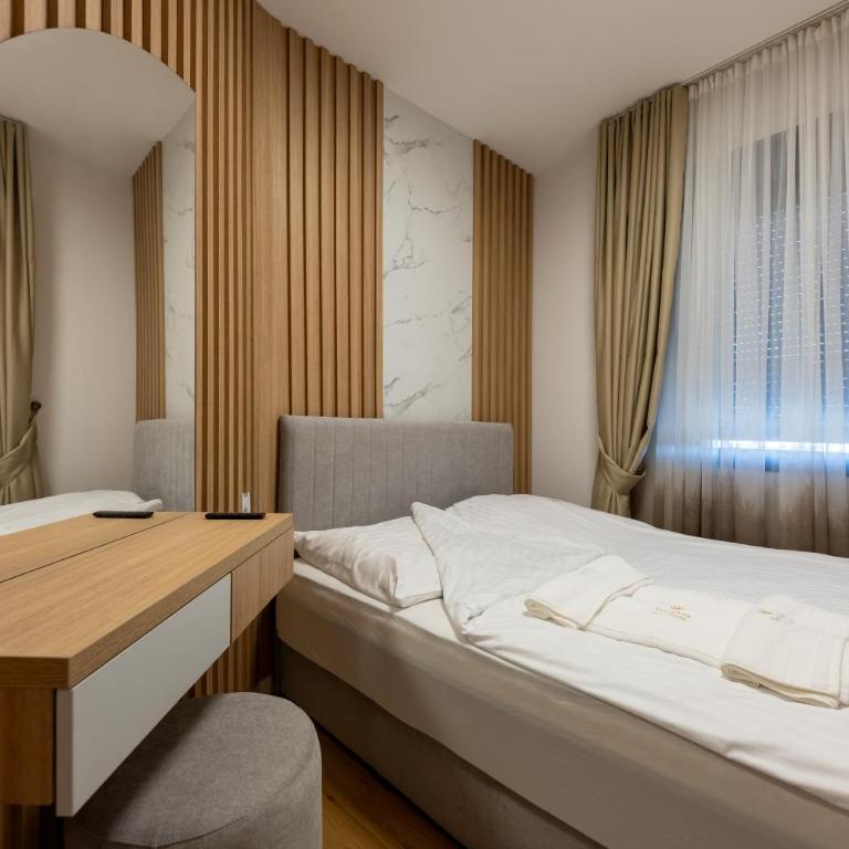Balkan Square Gold Dorotea-centar - Two-Bedroom Apartment - 60