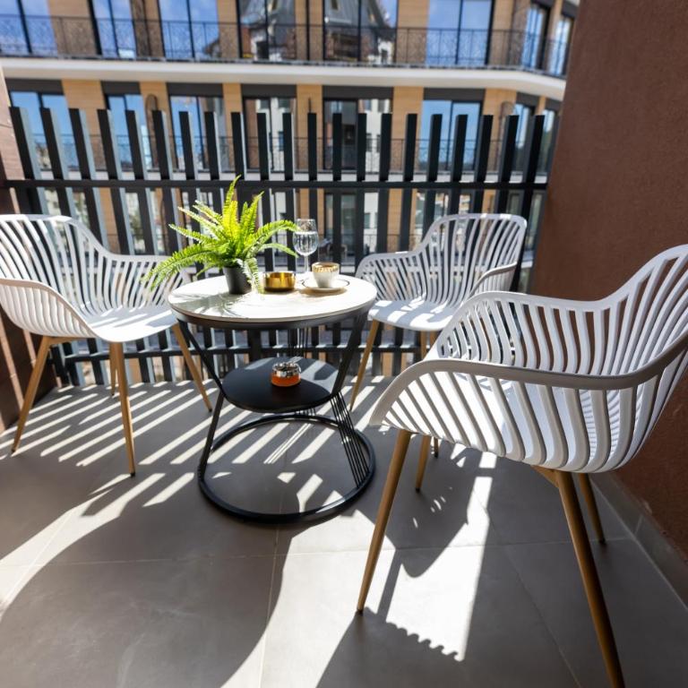 Balkan Square Gold Dorotea-centar - Two-Bedroom Apartment - 65