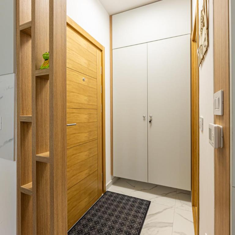 Balkan Square Gold Dorotea-centar - Two-Bedroom Apartment - 68