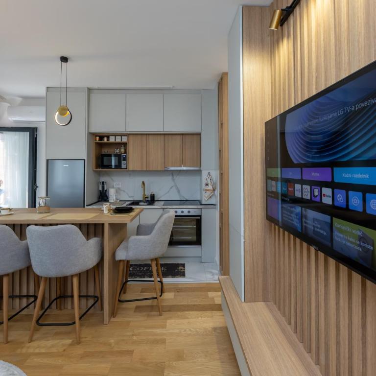 Balkan Square Gold Dorotea-centar - Two-Bedroom Apartment - 72