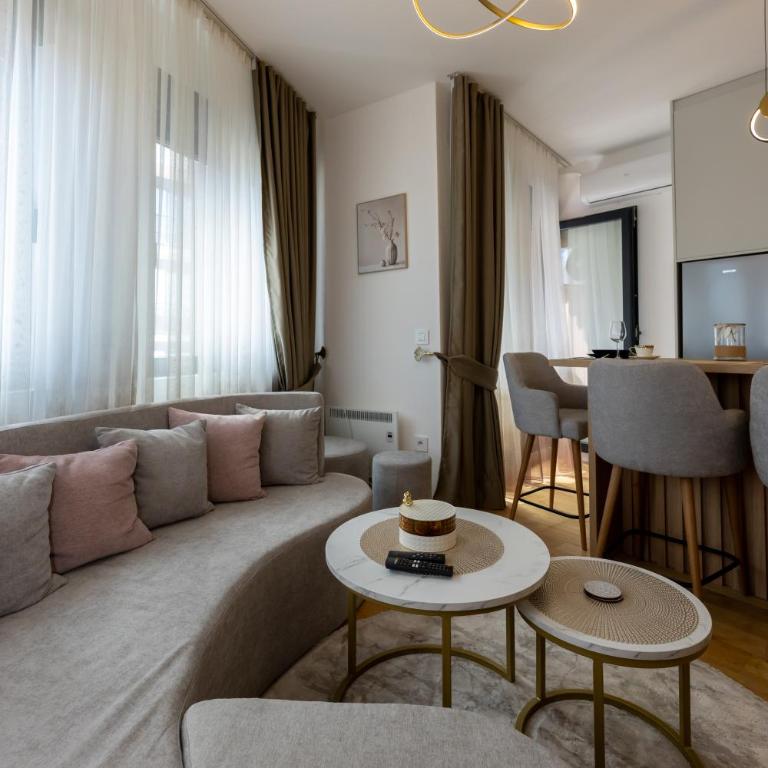 Balkan Square Gold Dorotea-centar - Two-Bedroom Apartment - 73