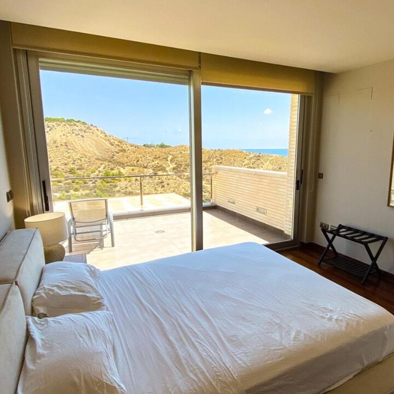 20 - Villa Cabo Huertas Alicante - Four-Bedroom Deluxe Home - Oceanfront - 28