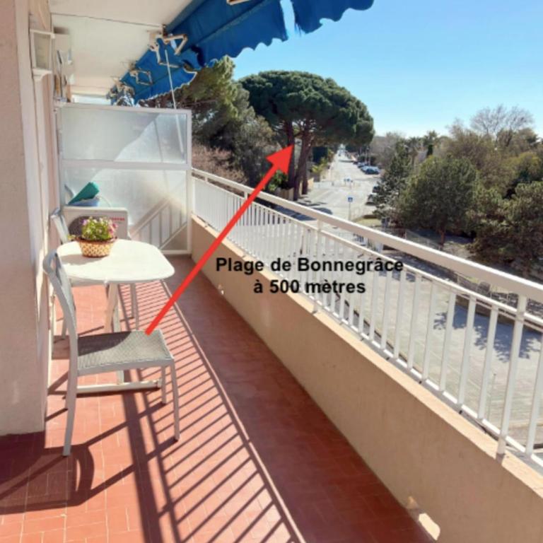 T3 apartment with balcony near the sea - Apartment - 18