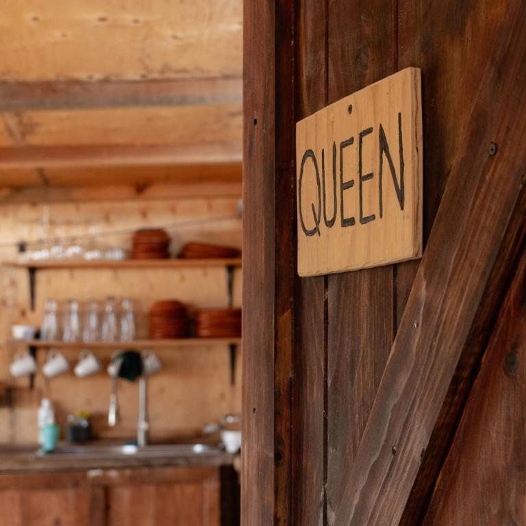 The Baja Station - Queen Room - 6