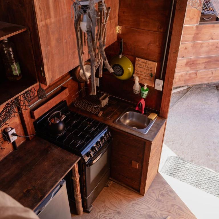 The Baja Station - One-Bedroom House - 2
