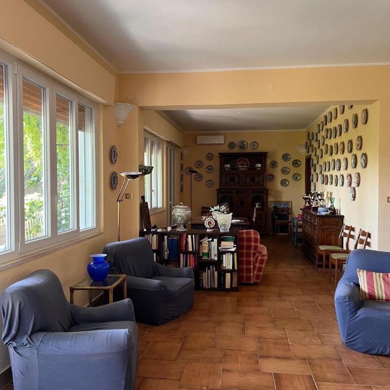 La terrazza sul mare - Three-Bedroom Villa - 16