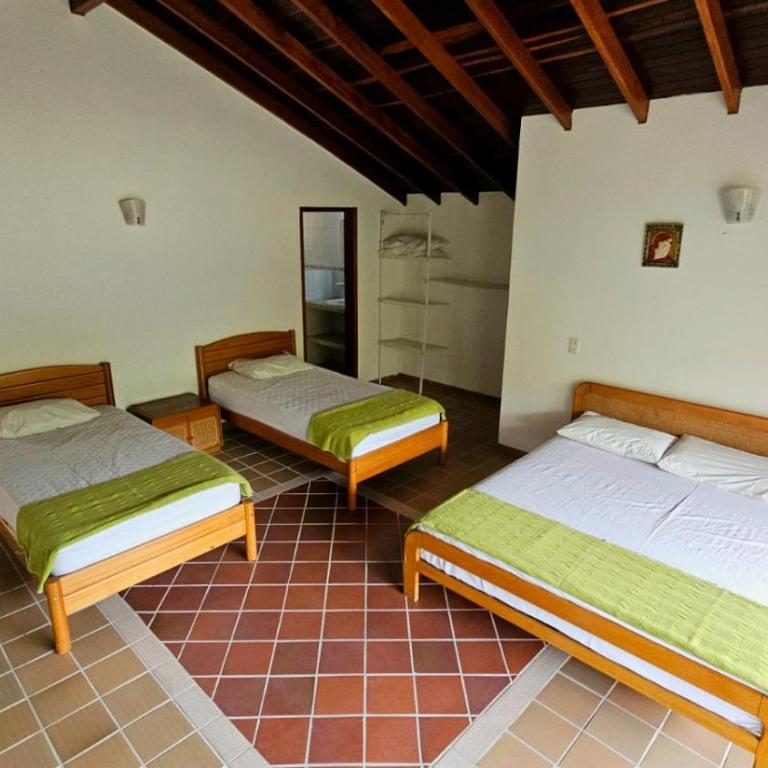 El paraiso villeta - Villa de 3 dormitorios - 8