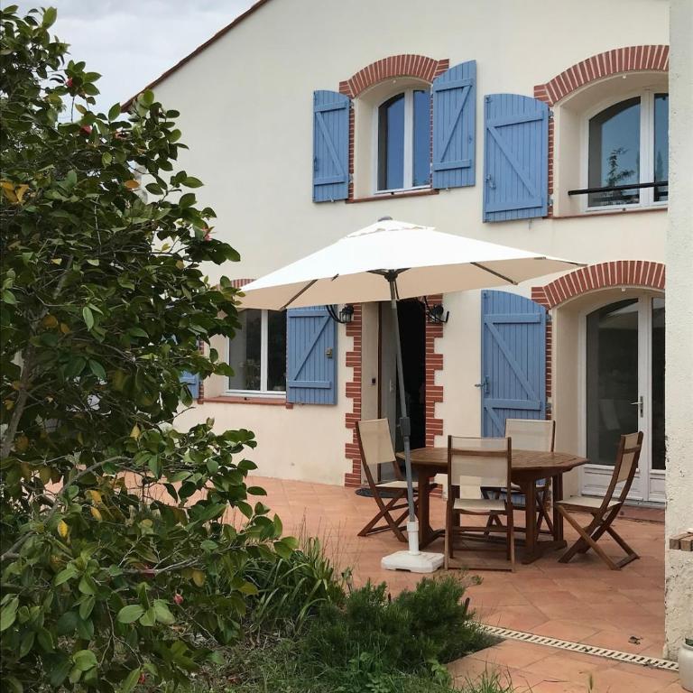 Maison avec Clim grand jardin entre plages et village - Ferienhaus - 7