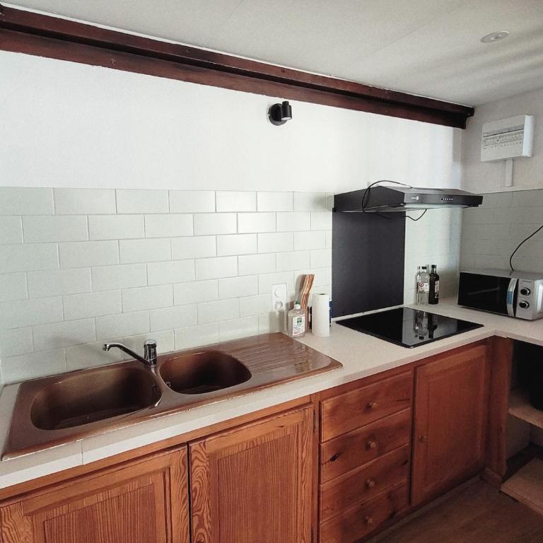 Centre ville historique 4 Pers Climatisation - Appartamento con 2 Camere da Letto - 5