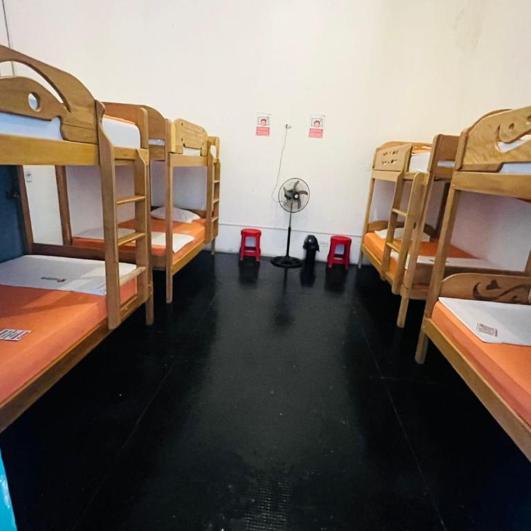 A&T Amazon Backpacker - Rooftop - Habitación Compartida Mixta de 8 camas - 1