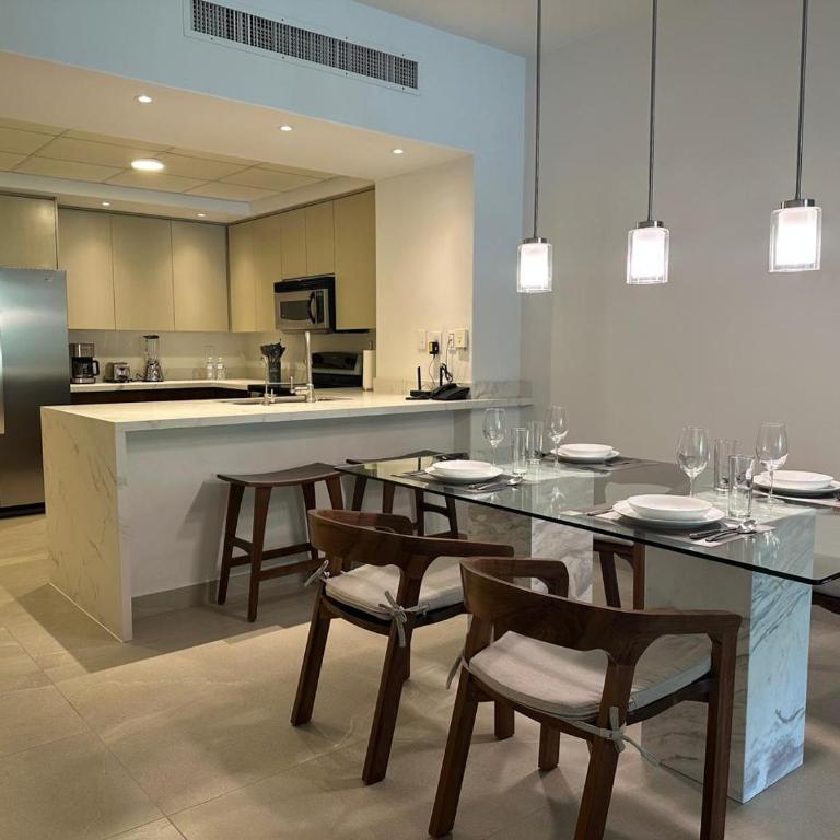 Playa Royale One Bedroom and 2 bathrooms Condo 4202 - Apartamento de 1 dormitorio - 5