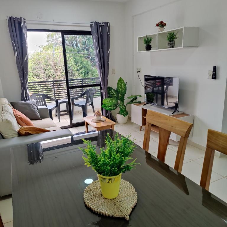 Departamento de 2 habitaciones - disponible WRC - One-Bedroom Apartment - 1