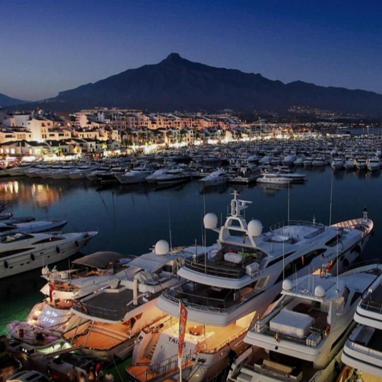 Puerto Banus 2linea playa,piscina y parking - Apartamento de 1 dormitorio - 51