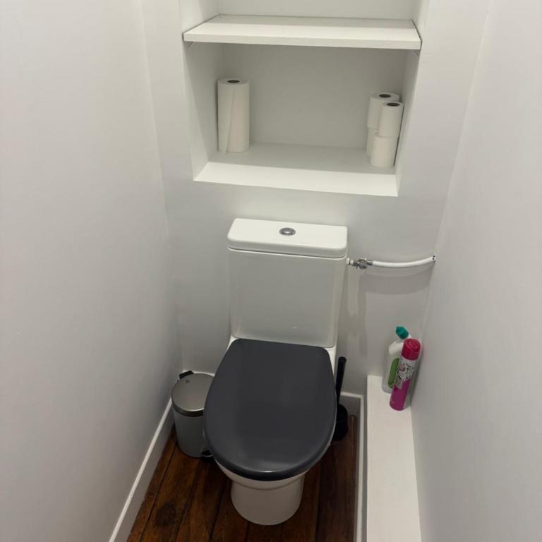Appartement haussmannien dans le centre de Rouen - Apartamento de 1 dormitorio - 10