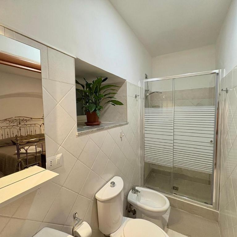 Chocolate - One-Bedroom Apartment - 10
