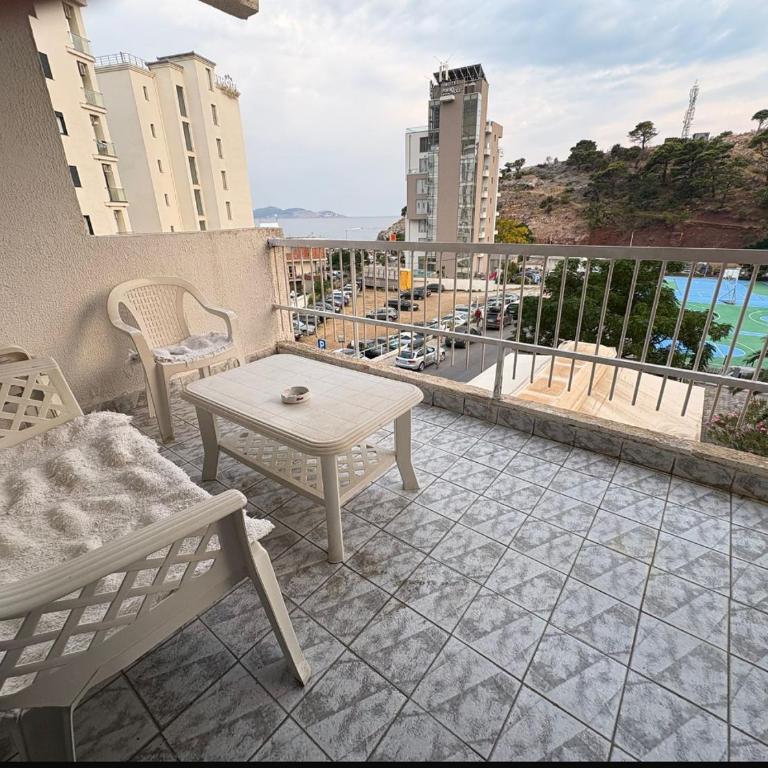 Sea&Sun - One-Bedroom Apartment - 1