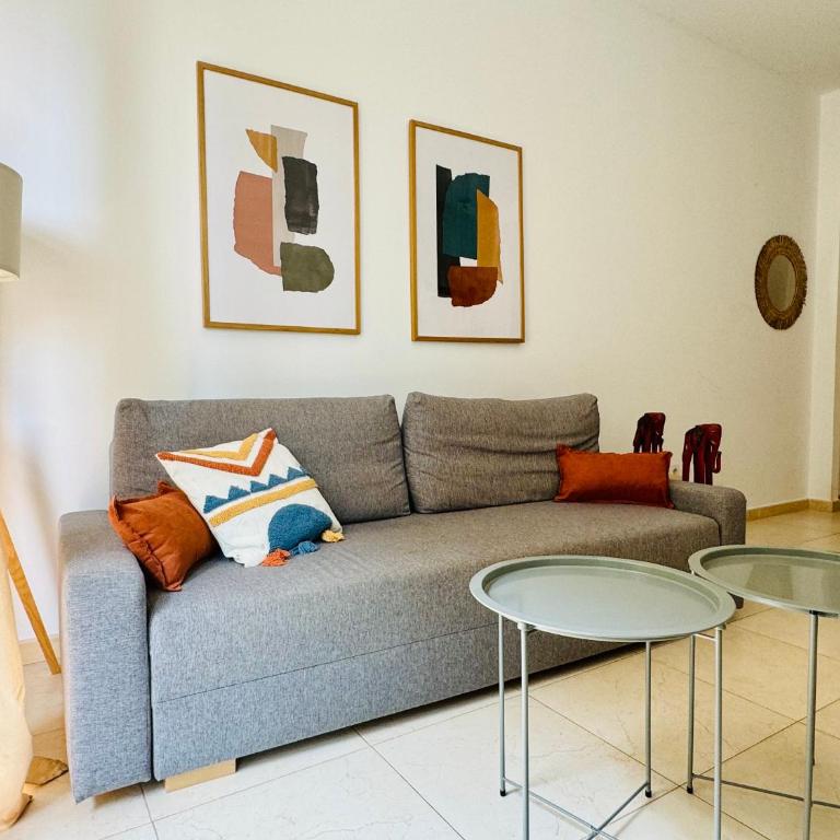 Stylish Apartment with Terrace on the BeachFrom - One-Bedroom Apartment - 11