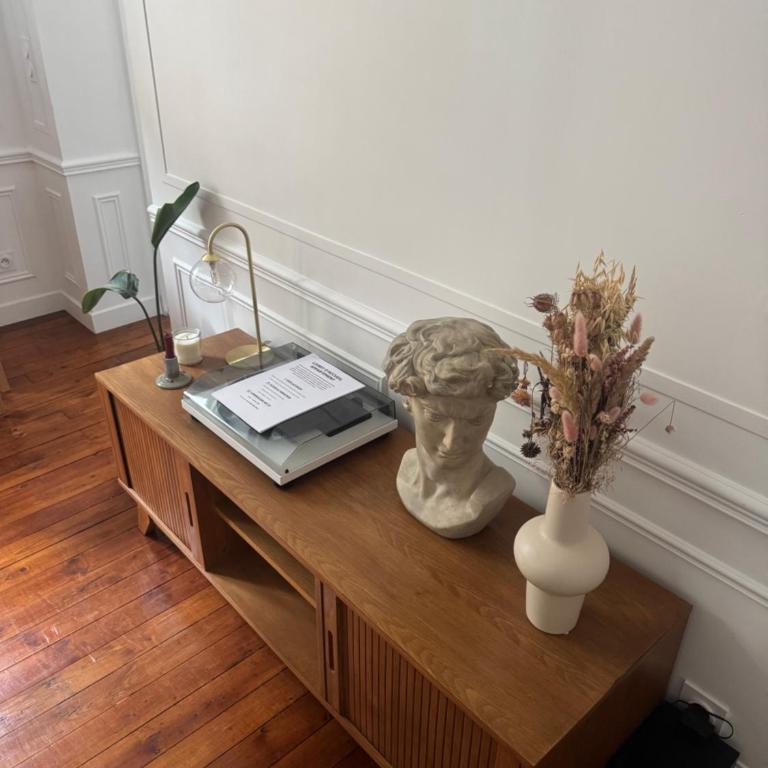 Appartement haussmannien dans le centre de Rouen - Apartamento de 1 dormitorio - 6