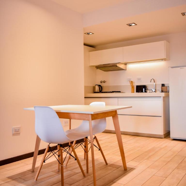 Moderno Depto con balcon - centro! - Apartamento de 1 dormitorio - 4