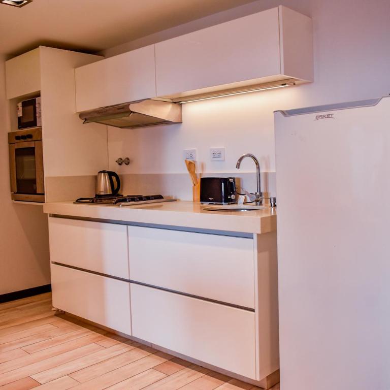 Moderno Depto con balcon - centro! - Apartamento de 1 dormitorio - 8