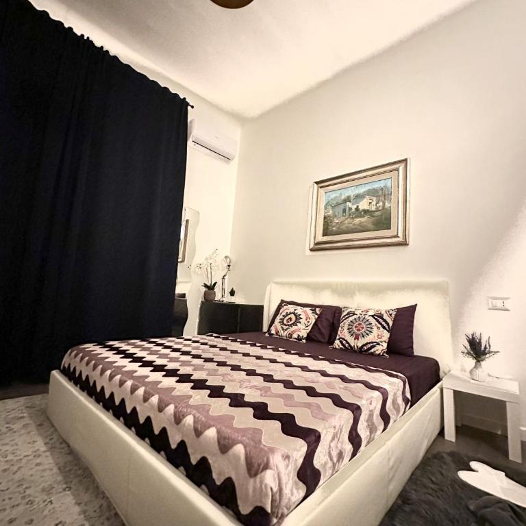 Caserina Lux Roma - Camera Tripla con Bagno Privato Esterno - 26