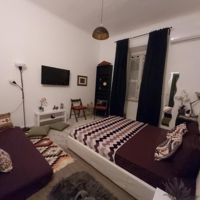 Caserina Lux Roma - Camera Tripla con Bagno Privato Esterno - 40