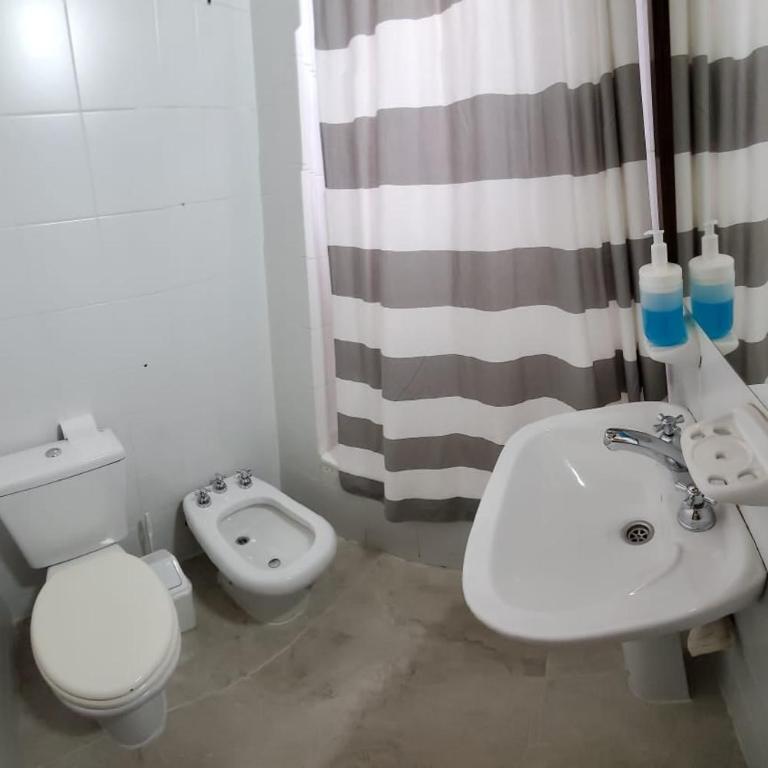 Complejo Alero Andino - Terminal de Bus y Centro - Two-Bedroom Apartment - 2